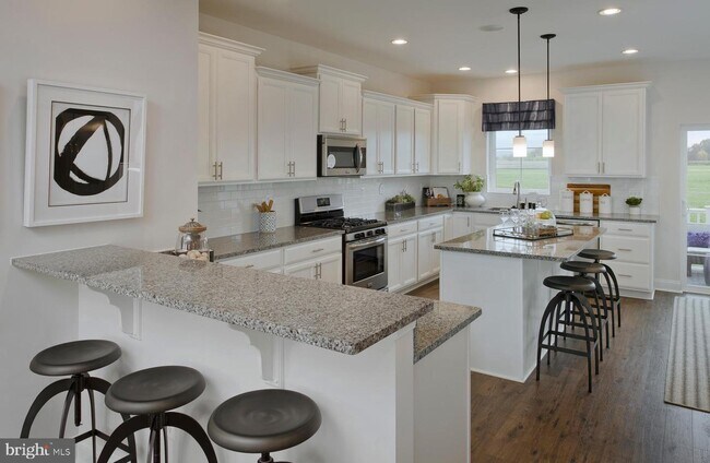 Building Photo - 7120 McHenry Mews