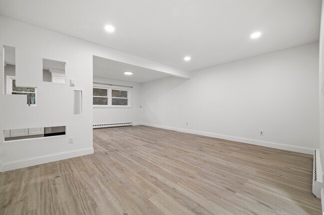 Foto del edificio - 45 Highview Ave