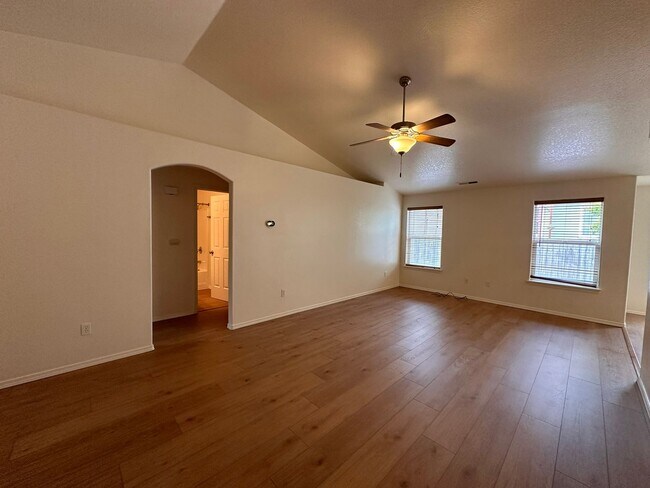 Foto del edificio - Veneta Home $250.00 Off Move In