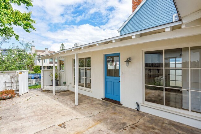 Foto del edificio - 502 Poinsettia Ave