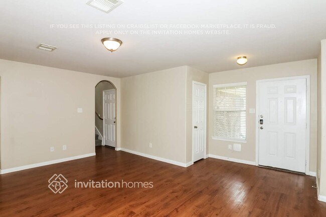 Building Photo - 18715 N Lyford Dr