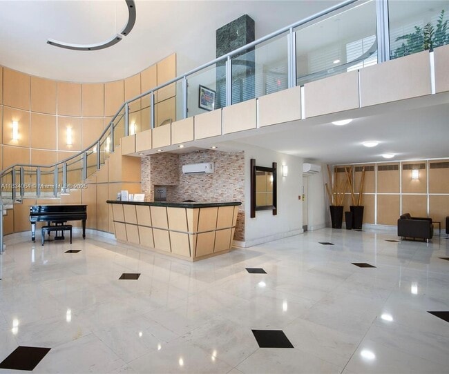 Building Photo - 6770 Indian Creek Dr