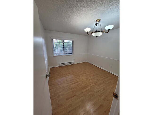 Photo du bâtiment - 10221-1133A 133a St