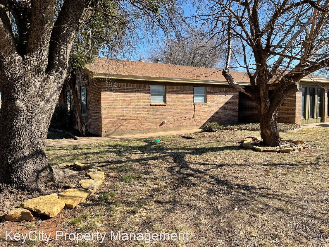 Primary Photo - 3 br, 2 bath House - 2617 Hollis Dr