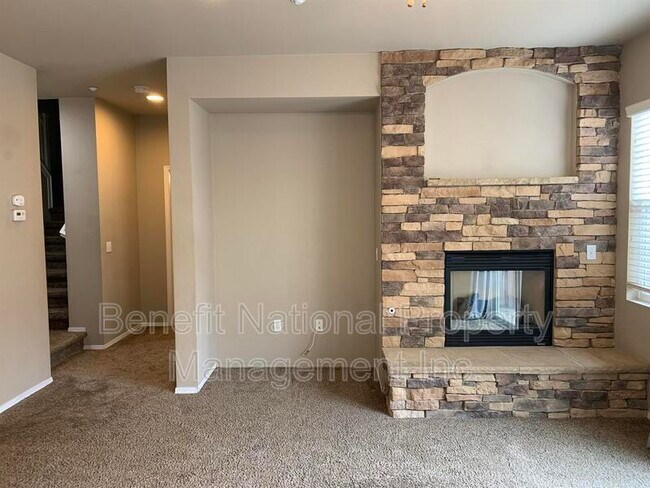 Building Photo - 31817 Delfina Way