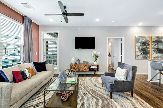 Foto del edificio - Farmhaus Apartments