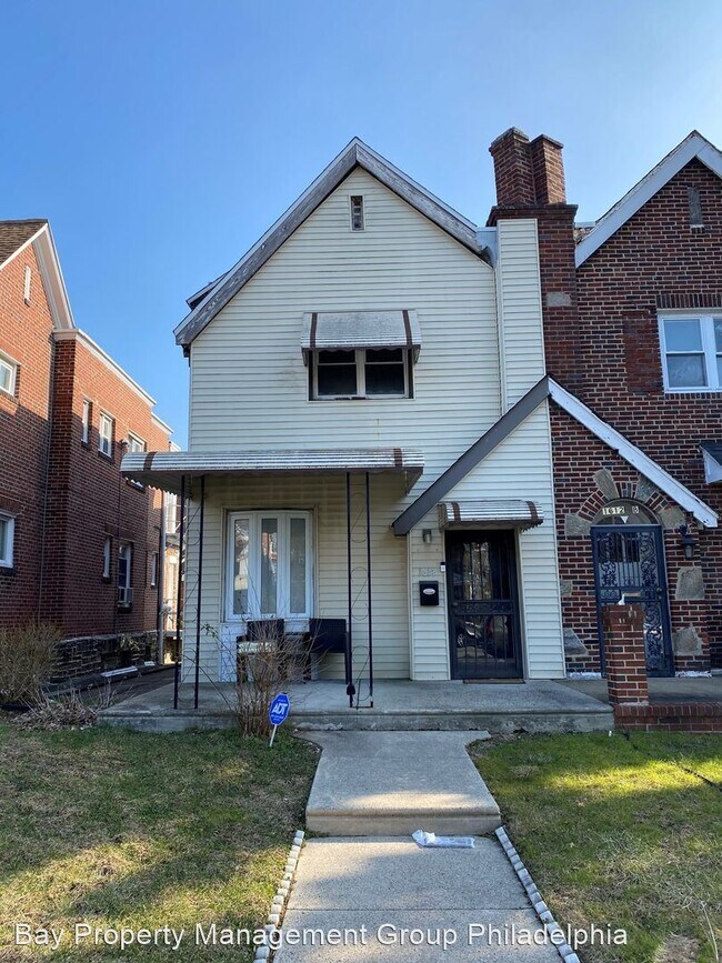 Foto del edificio - 3 br, 1.5 bath House - 1614 E Duval St