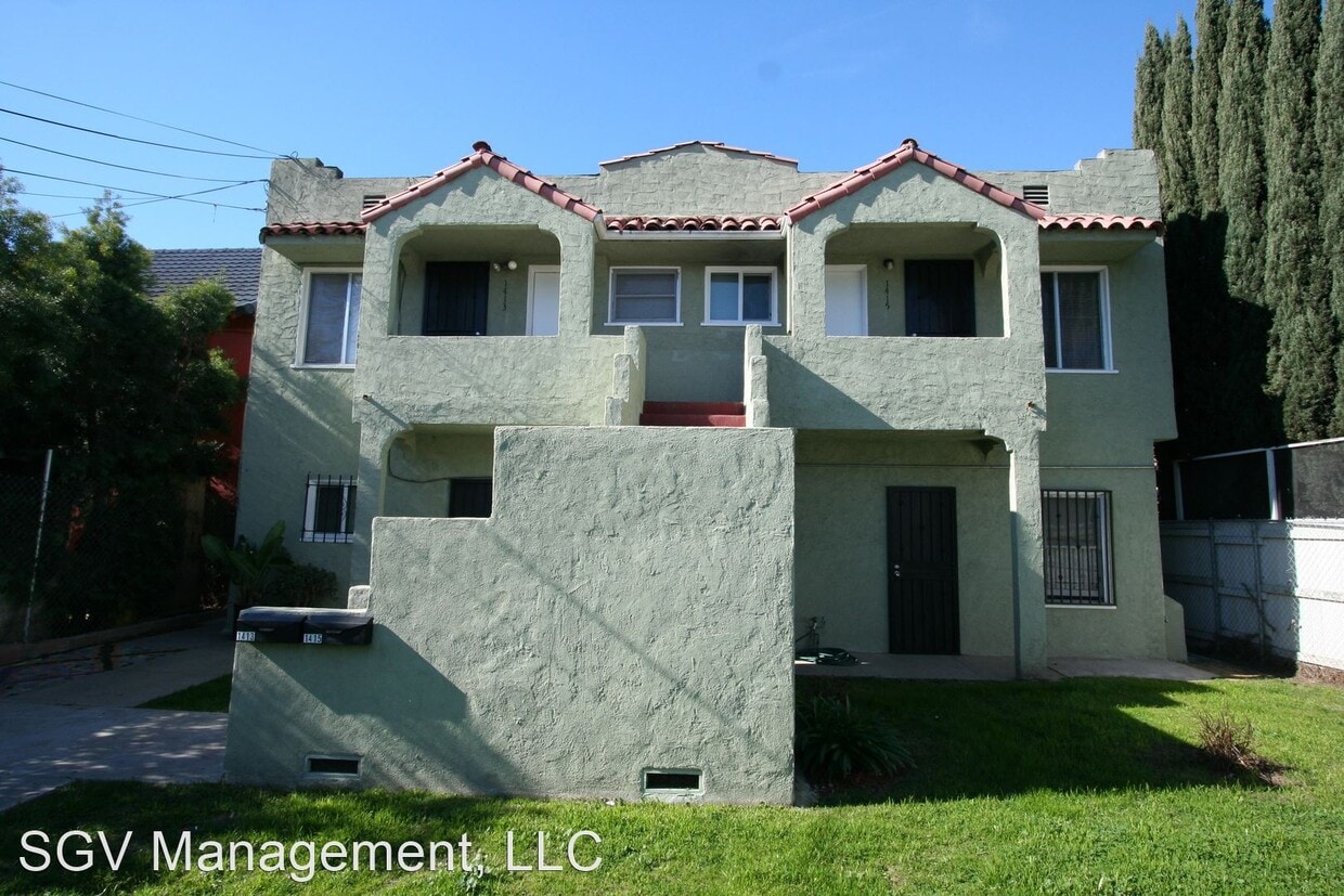 Primary Photo - 1409-1415 N Warren Ave
