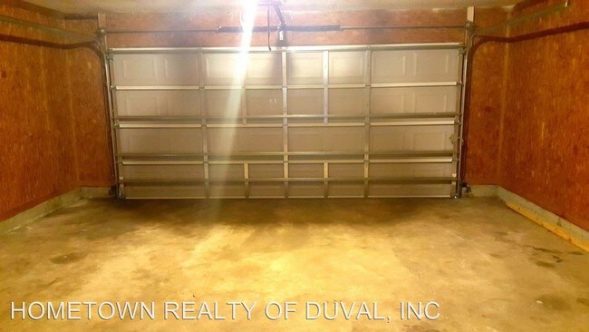 Building Photo - 4 br, 2 bath House - 6438 Diamond Leaf Ct