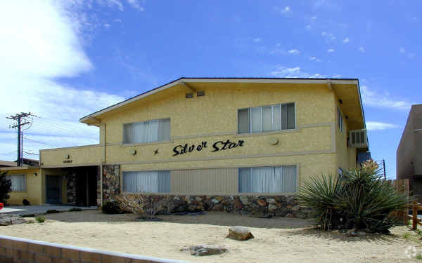 Primary Photo - Silver Star Apartments