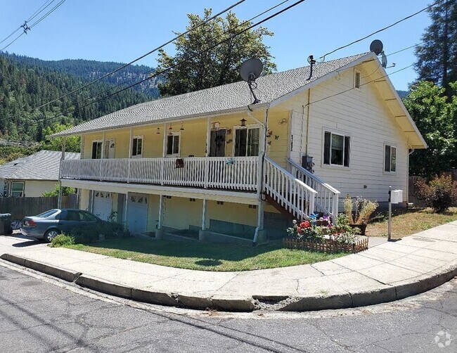 Apartments for Rent in Dunsmuir CA 1 Rentals