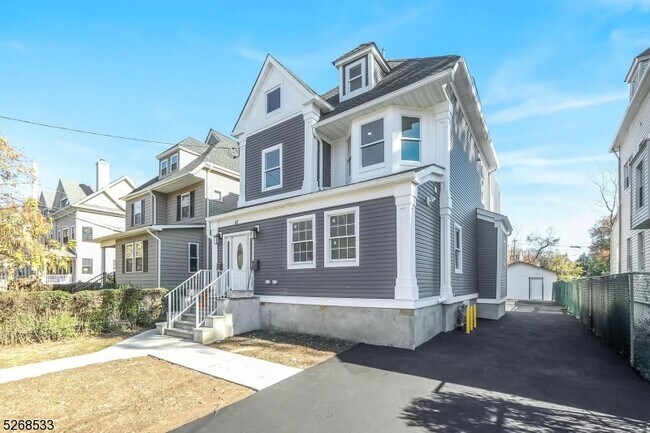 Foto del edificio - 47 Greenwood Ave