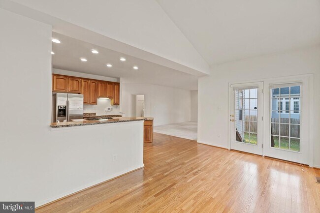 Building Photo - 58 Nugent Dr