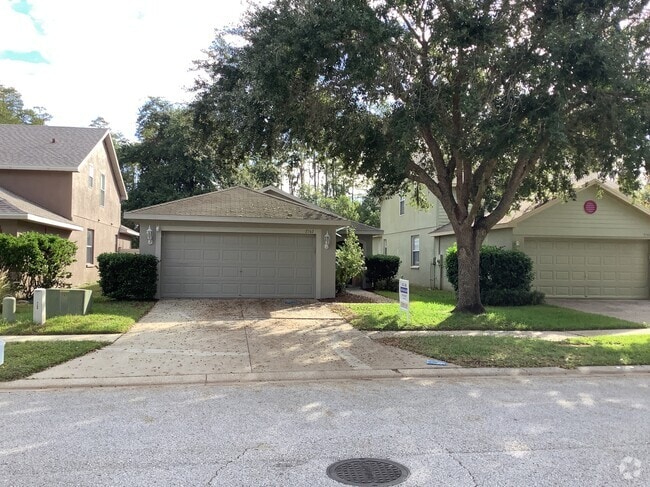 Building Photo - 7742 Citrus Blossom Dr