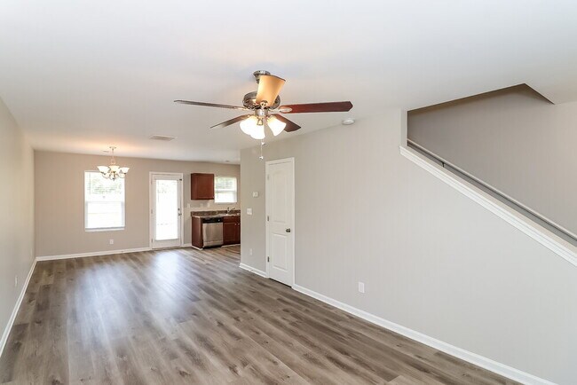 Building Photo - 1223 To Lani Path