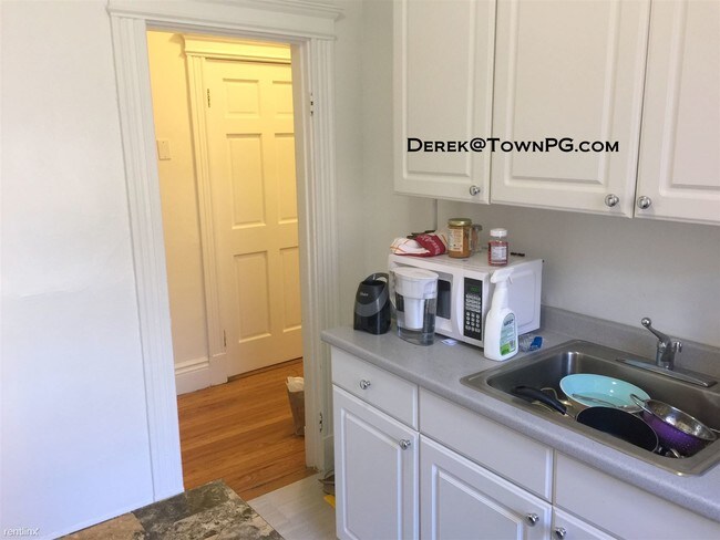 Foto del edificio - 6 Camelot Ct