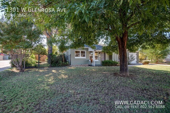 Building Photo - 1301 W Glenrosa Ave