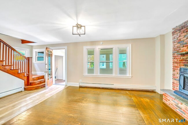 Foto del edificio - 55 Clifton Ave