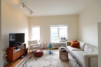 Foto principal - 517 Bloomfield St