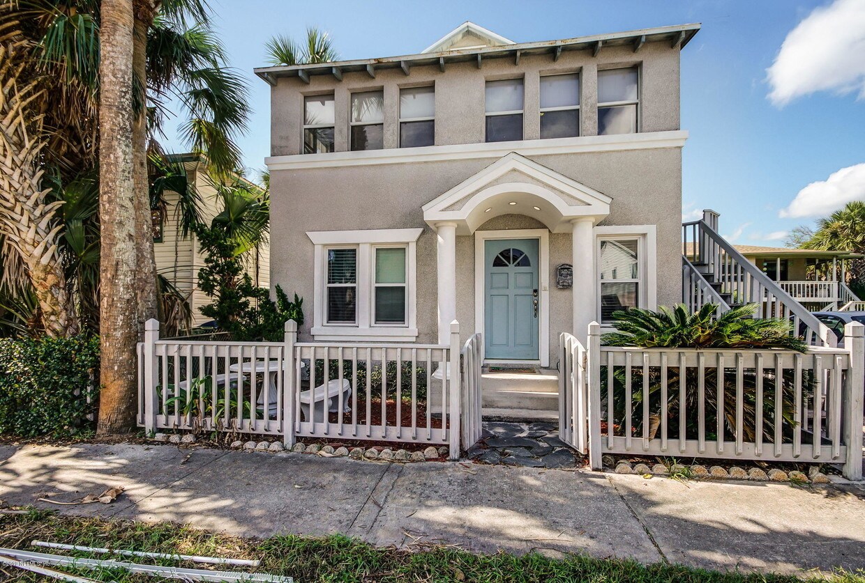 724 2nd St S, Jacksonville Beach, FL 32250 House Rental in