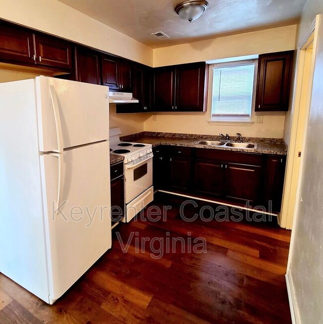 Building Photo - 3027 Williams St