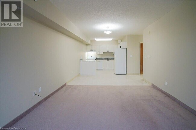 Building Photo - 239 Auburn Dr