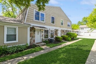 Building Photo - 205 Winfield Ct