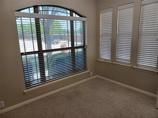 Foto del edificio - 664 Vickie St