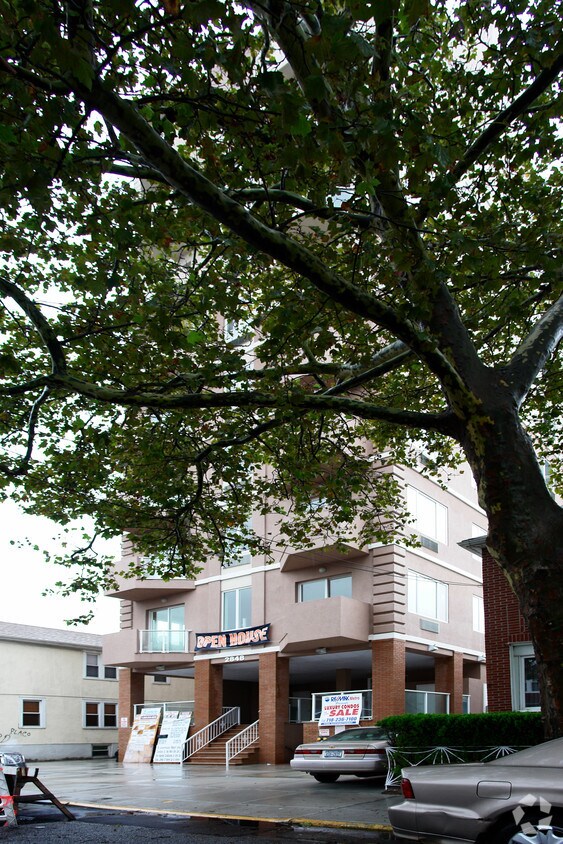 Parking view - 2848 Brighton 7th St