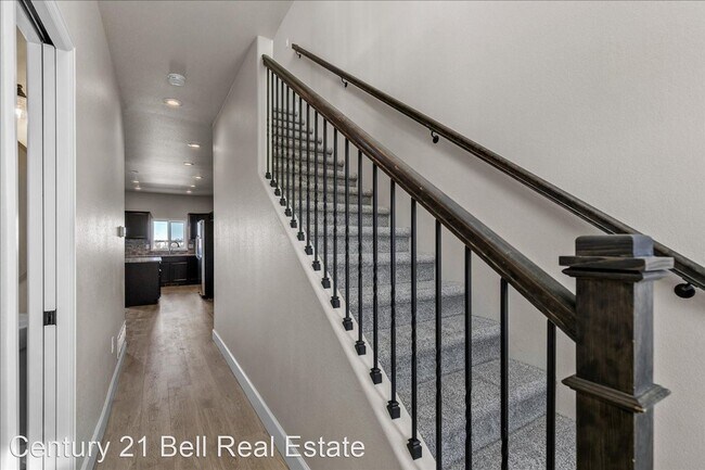 Building Photo - 3 br, 2.5 bath House - 510 Queens Road