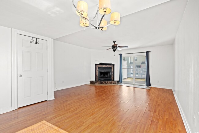 Foto del edificio - 6703 Jefferson Pl