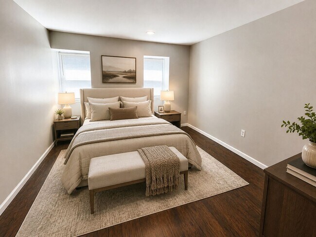 Foto del edificio - Second-Floor 2-Bedroom Apartment with Balcony