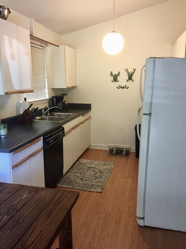 Building Photo - 516-B Carolina Avenue - ***APPLICATION PEN...