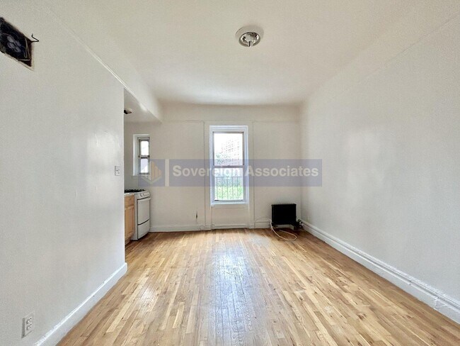 Foto del edificio - 936 W End Ave