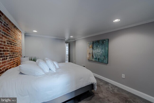 Foto del edificio - 3507 Hudson St