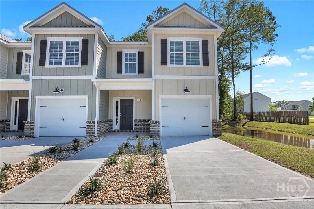 Foto principal - 105 Sherwood Ct