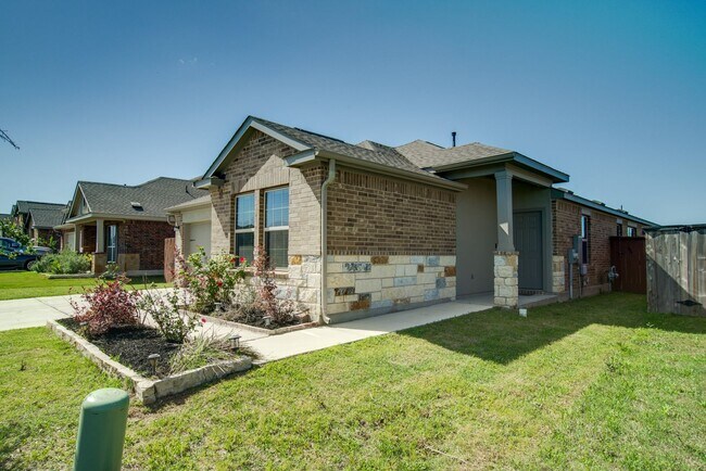 Foto del edificio - 3352 Lauren Nicole Ln