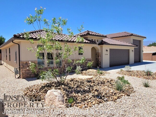 Building Photo - 4 br, 3.5 bath House - 2748 South 4090 Wes...