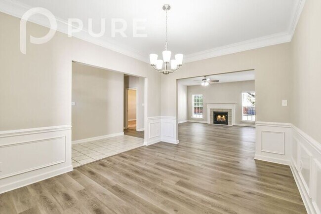 Building Photo - 5001 Bentridge Dr NW
