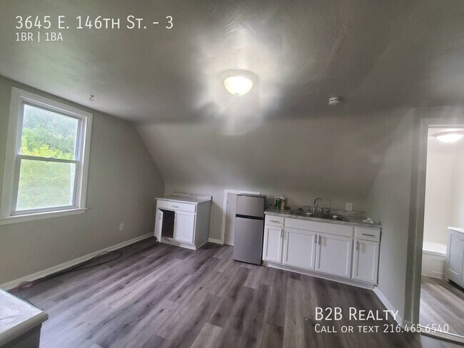 Building Photo - 3645 E 146th St