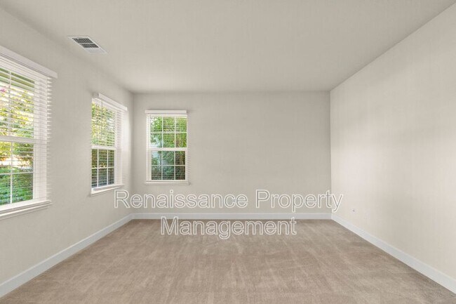 Foto del edificio - 638 W Gravino Dr