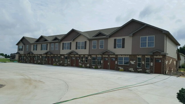 Foto del edificio - 10557 Ellis Rd