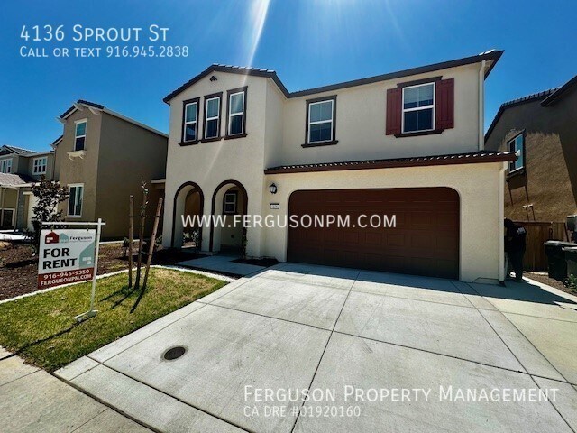 Foto principal - Like New Solar Home with an Upstairs Loft ...