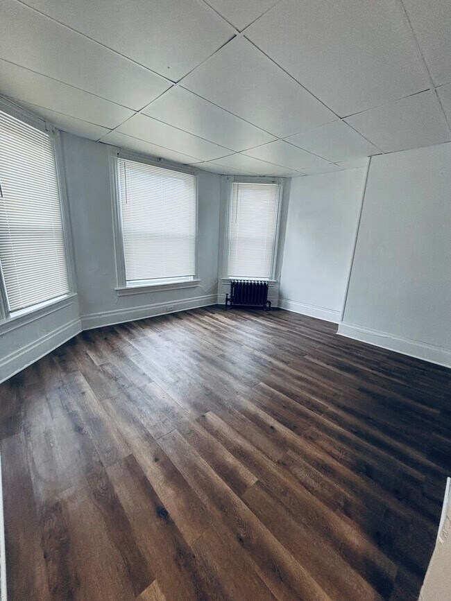 Foto del edificio - 1035 3rd Ave