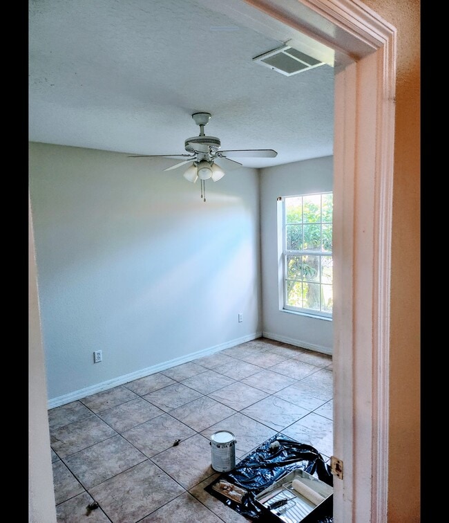 Building Photo - 12624 Sophiamarie Loop