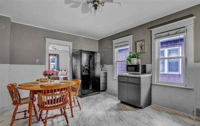 Foto del edificio - 68 Sunset St