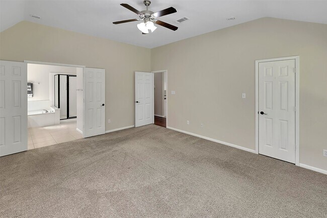 Foto del edificio - 3030 Hemingway Dr