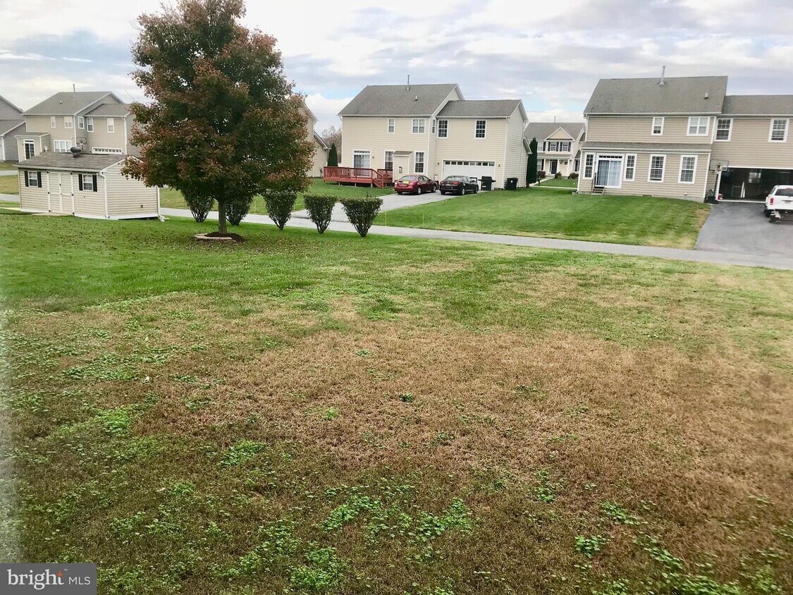 50 Ponds Edge Ct, Felton, DE 19943 House Rental in Felton, DE