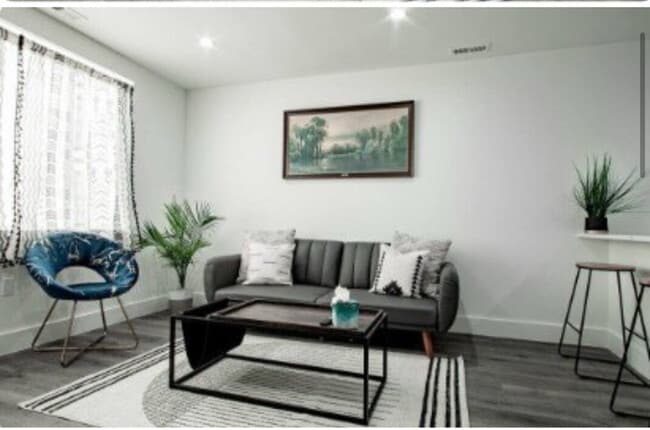 Foto del edificio - 1530 Neal St NE