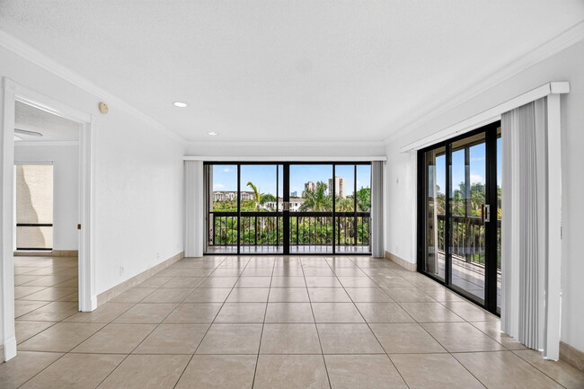 Building Photo - 3050 Presidential Way